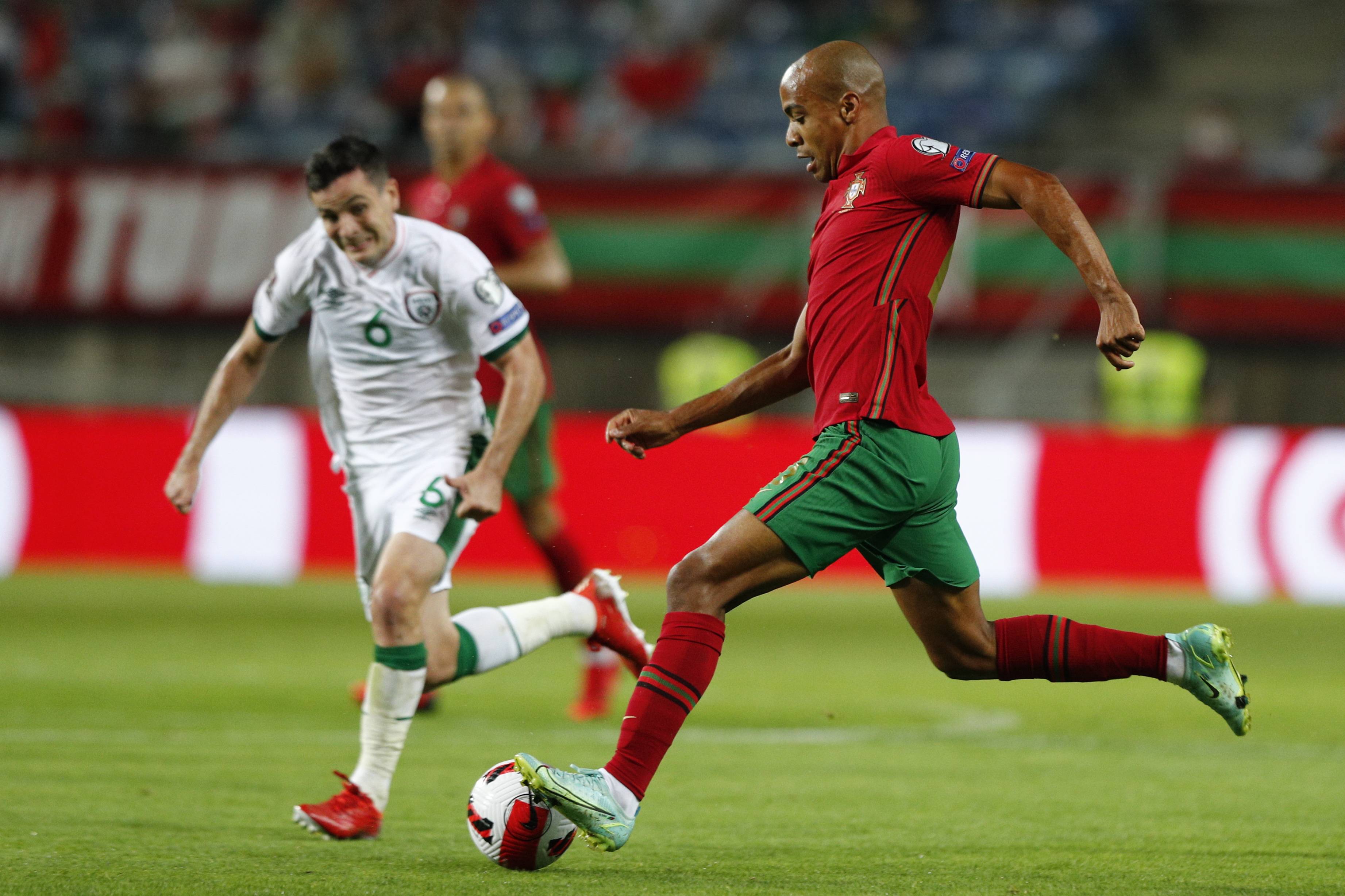 去一个竞争 去一个竞争